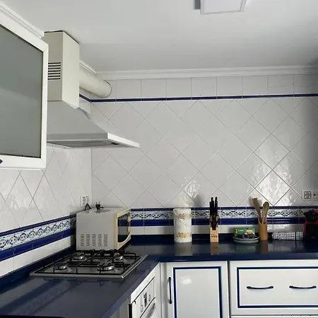 Luz Baal Grupo Ac Gestion * 加的斯